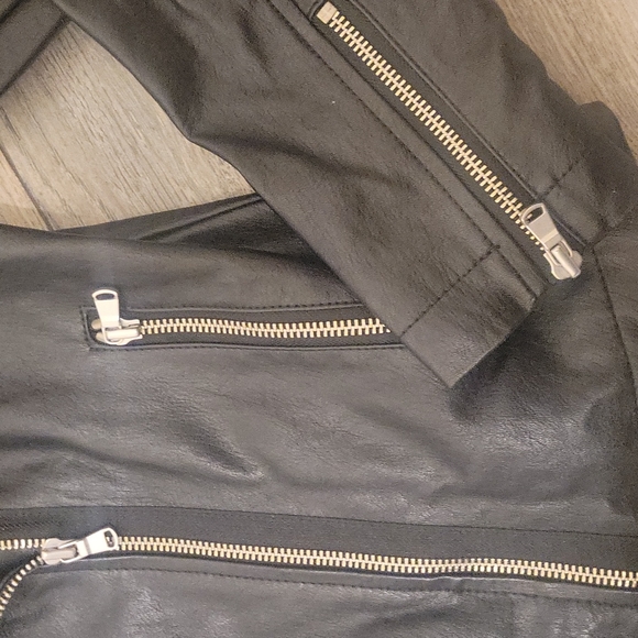 Leather Jacket - Picture 3 of 5